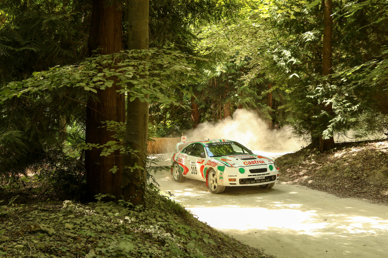 Illustration for article titled Tons Of Classic Rally Cars? Tons Of Classic Rally Cars!